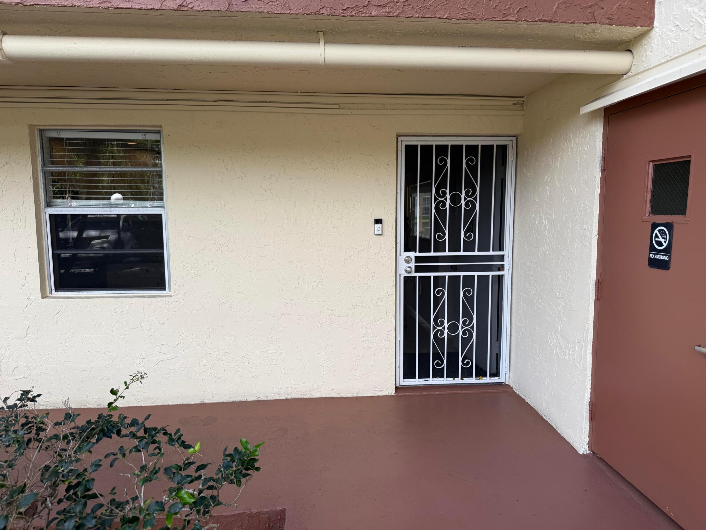 MEADOWBROOK LAKES VIEW CONDO - Residential Lease