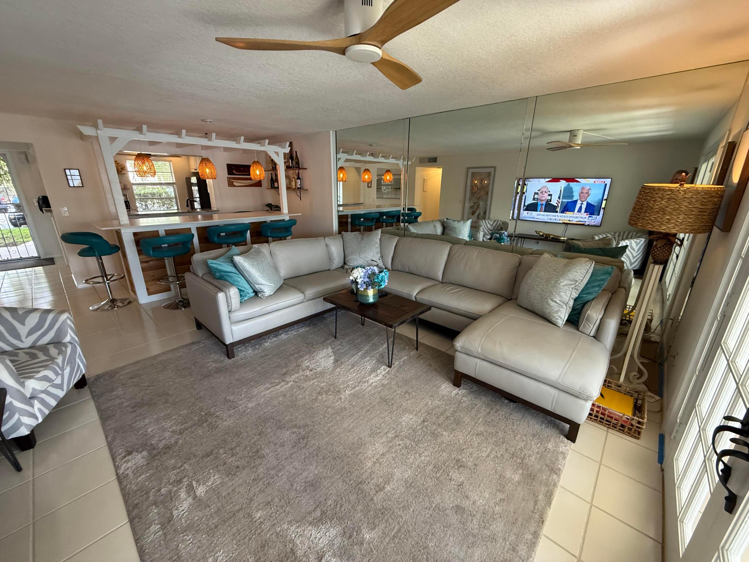 MEADOWBROOK LAKES VIEW CONDO - Residential Lease