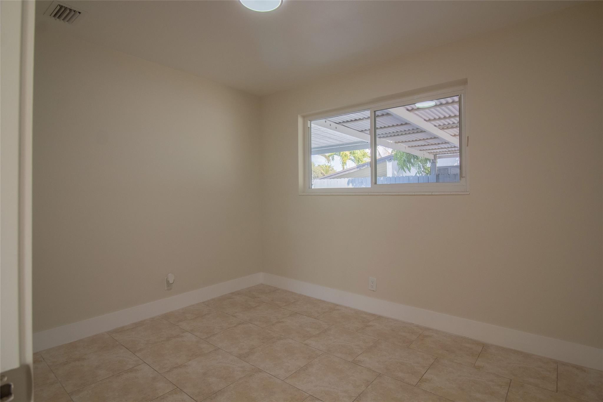 Fleetwood Manor Second Ad - Residential