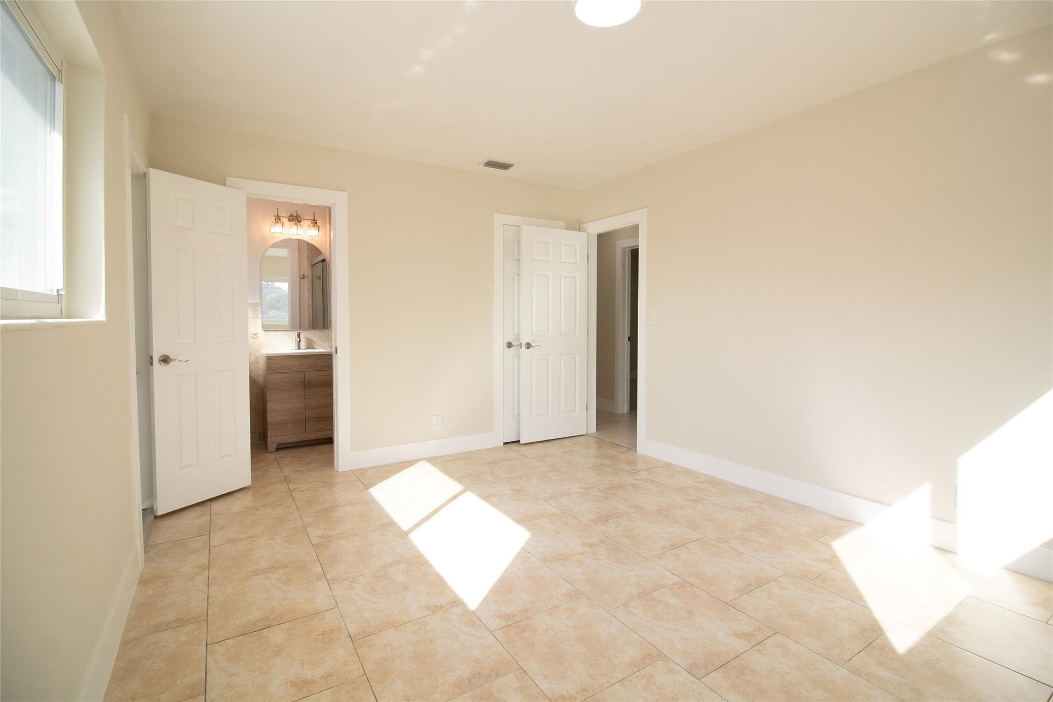 Fleetwood Manor Second Ad - Residential