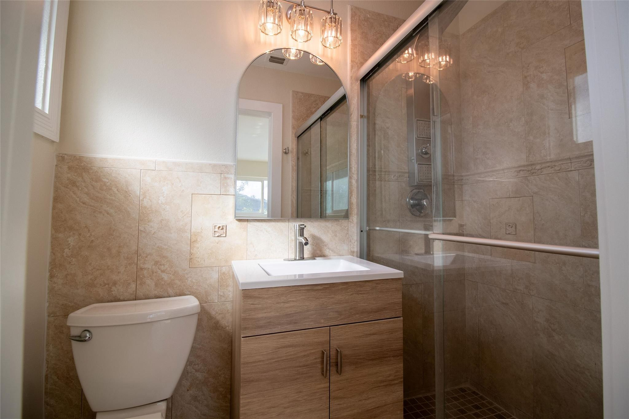 Fleetwood Manor Second Ad - Residential