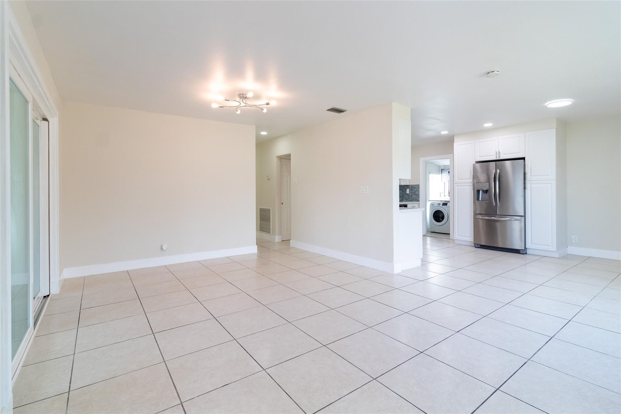 Fleetwood Manor Second Ad - Residential