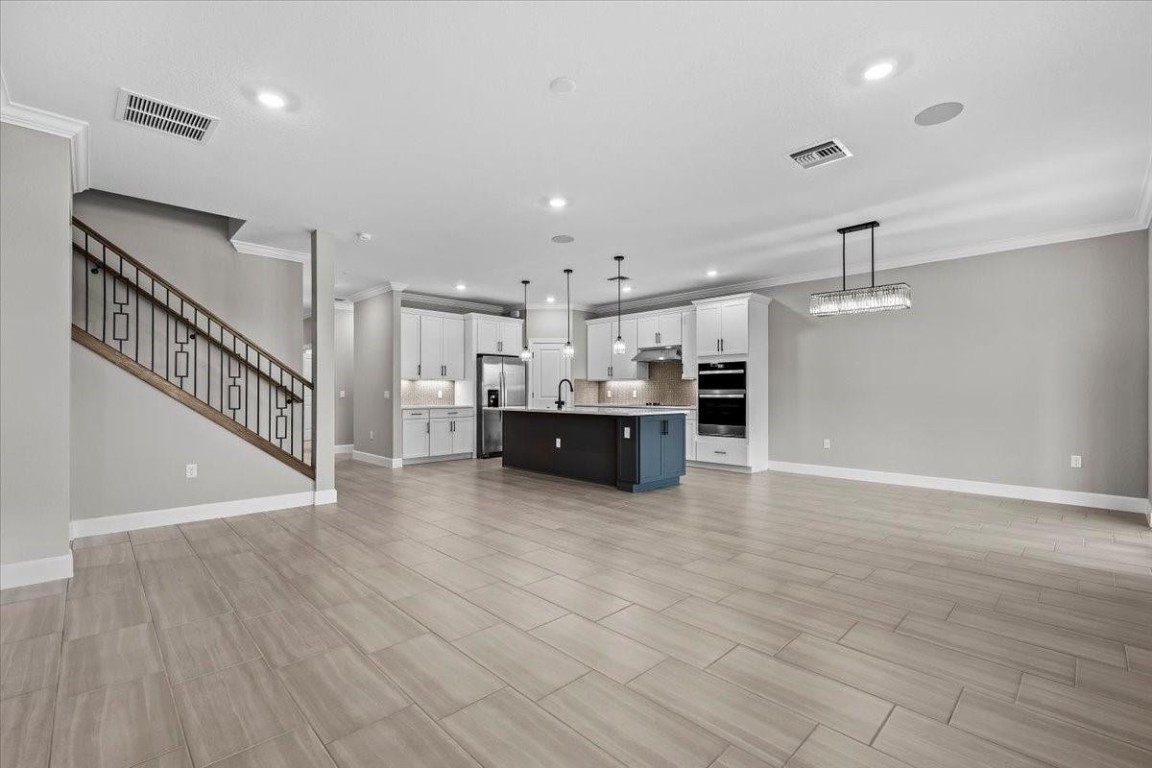 4368 Mersin Lane