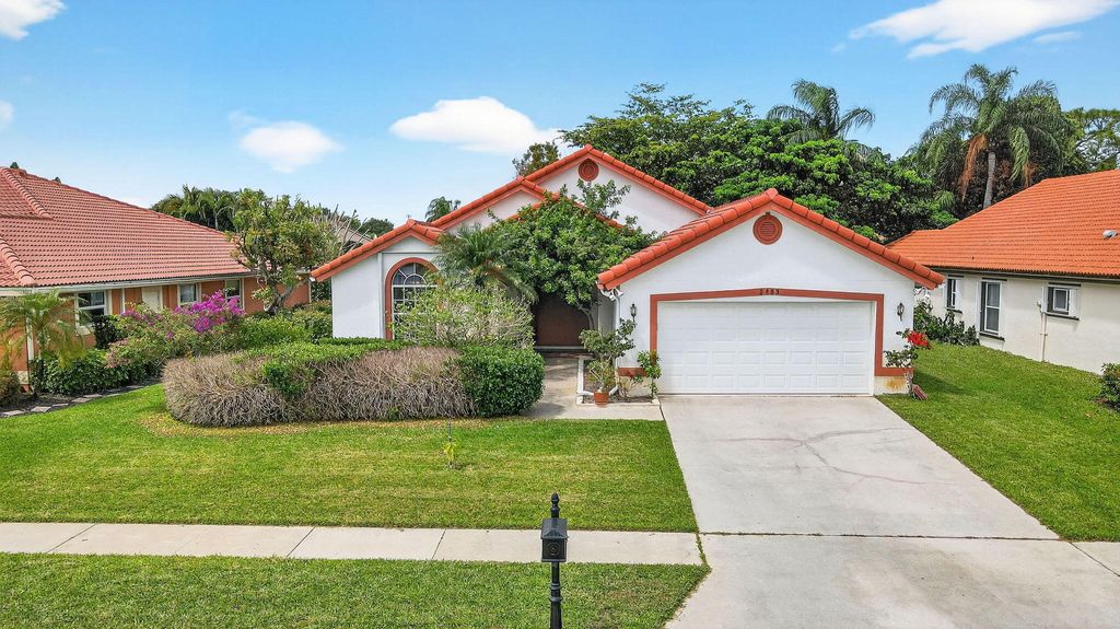 Photo of 2453 Stonegate Drive, Wellington, FL 33414 (MLS # B26005119)