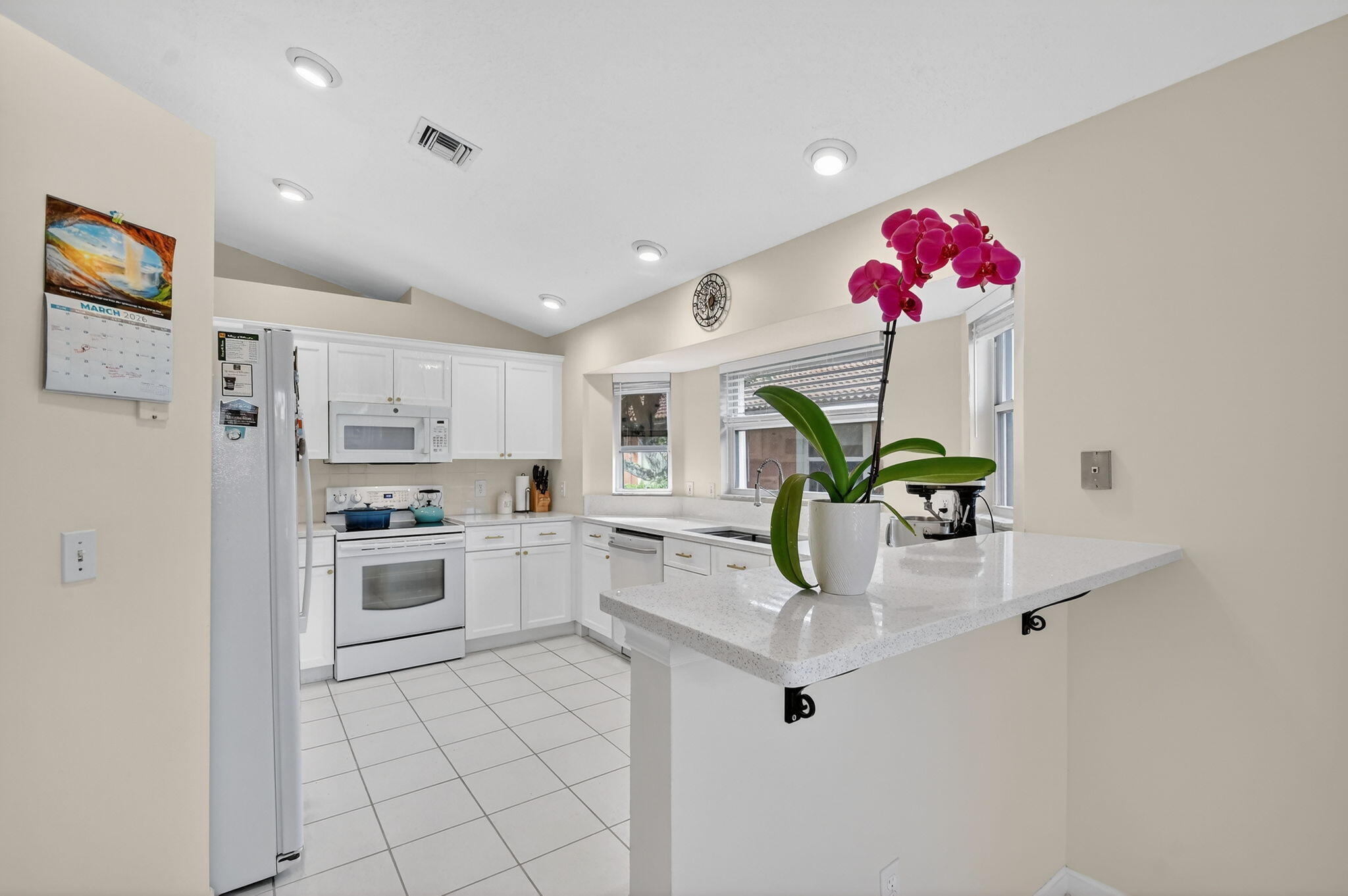 STONEGATE OF WELLINGTON - Residential