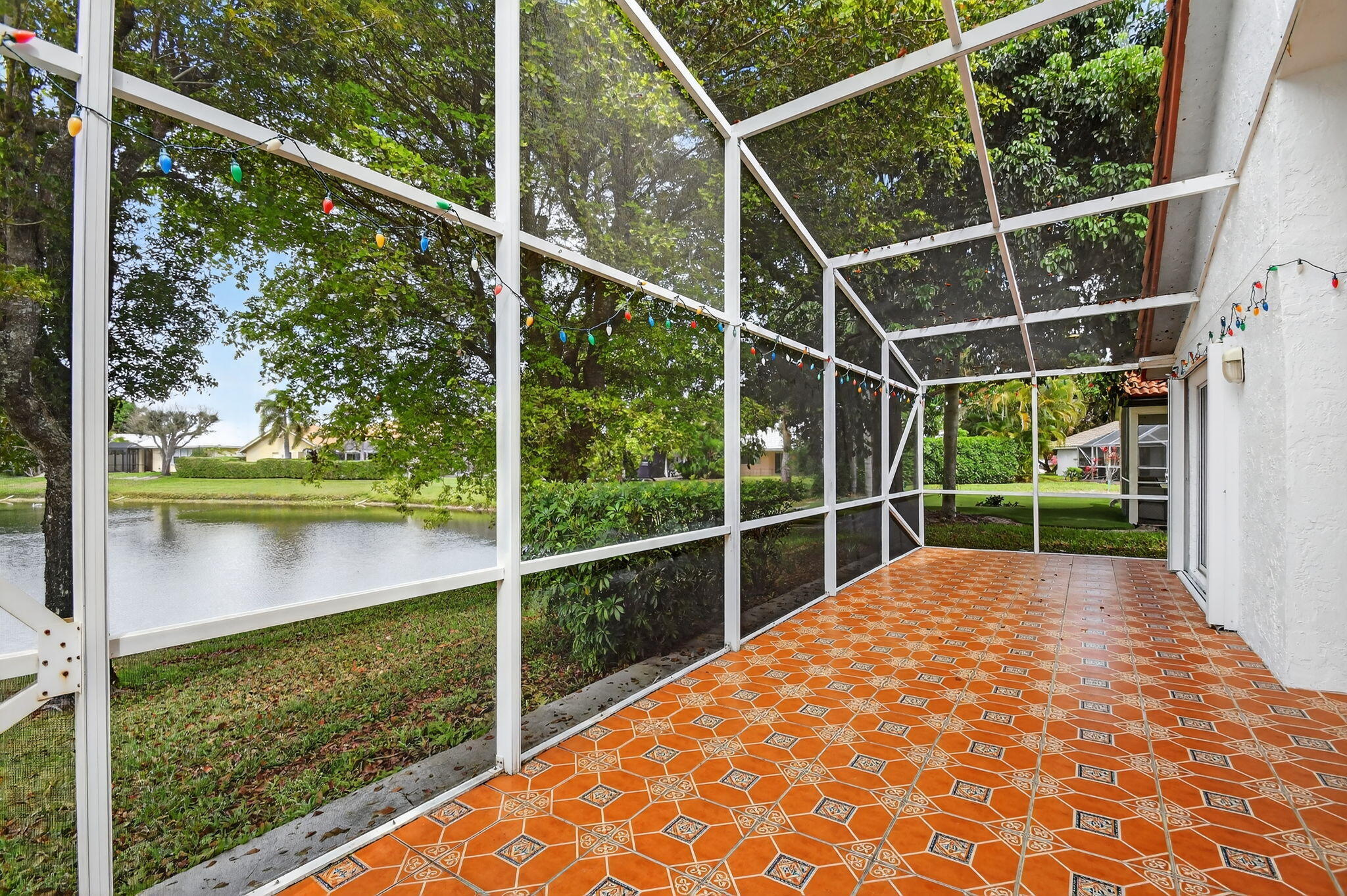 STONEGATE OF WELLINGTON - Residential