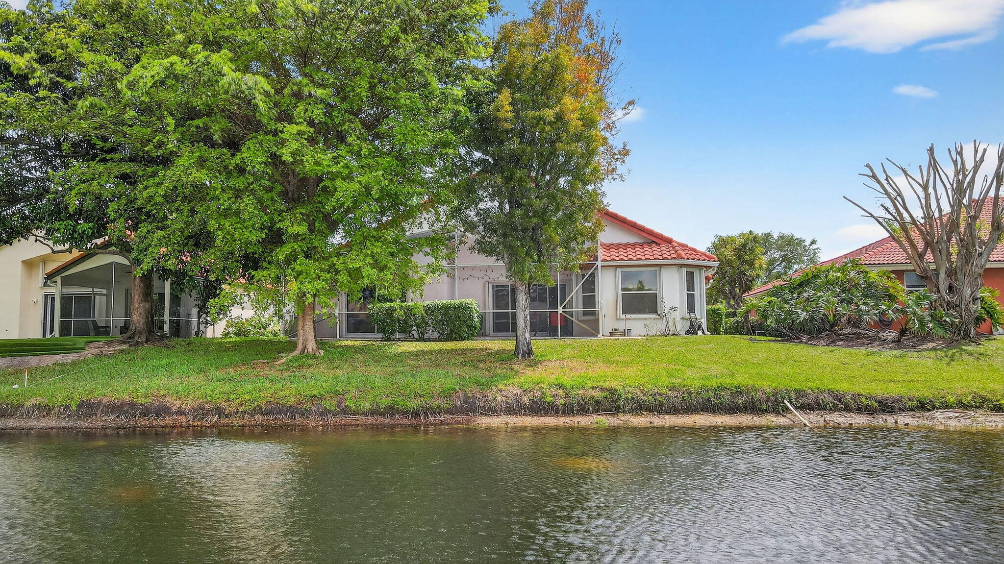 STONEGATE OF WELLINGTON - Residential