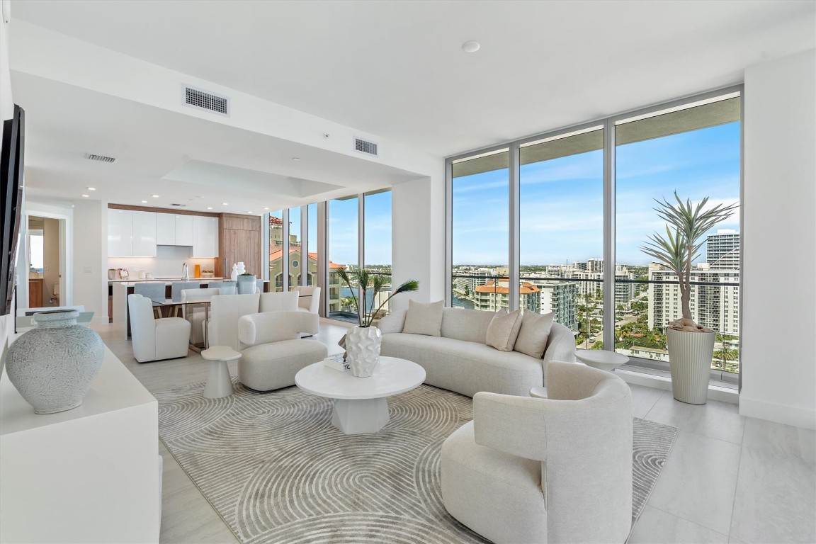 153 N Seabreeze Boulevard 1405-S