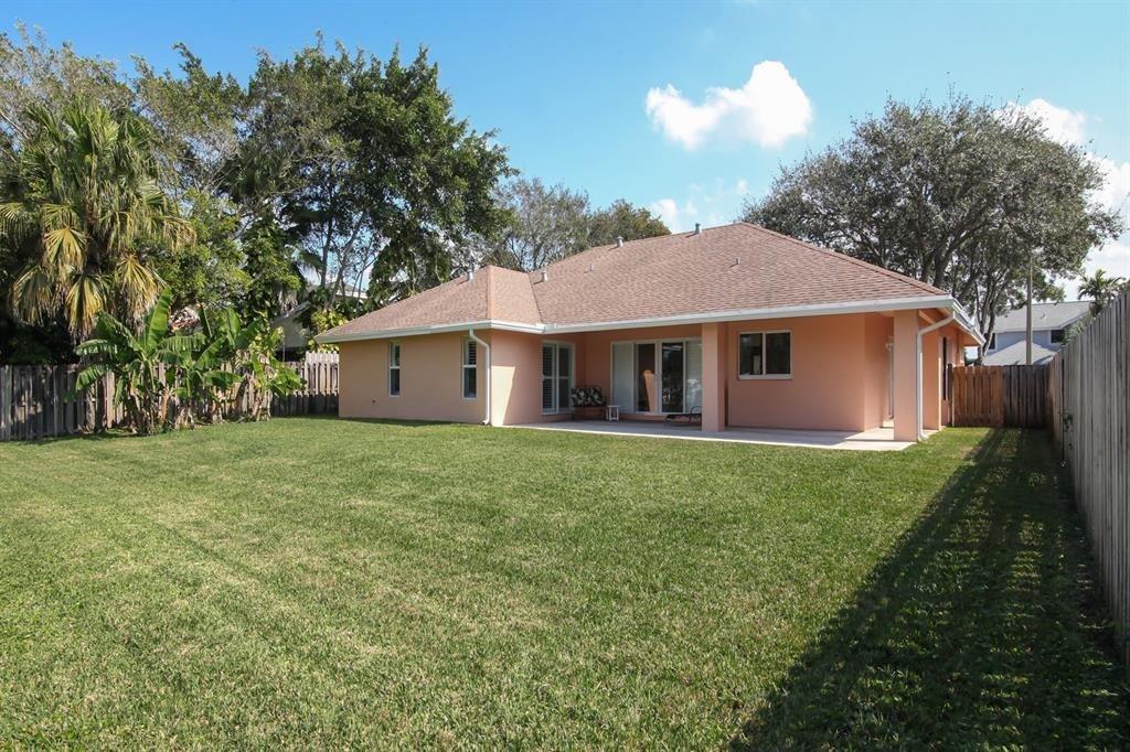 Enjoy private waterfront view from this beautiful 3/2 with two car garage home in the desirable country Address neighborhood. Update beautiful kitchen with granite countertops and wood cabinets. Stainless steel appliances.
Remodeled bathrooms. Highly efficient impact windows and door. Wide new stamp concrete driveway for extra parking. Excellent cooper city school district. Convenient location and close by all kinds of shops and great restaurants. Large quiet back yard with outdoor patio.
Supra low HOA, only $50 per year.