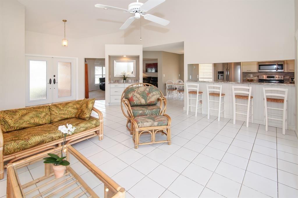 Country Address Encore 13 - Residential
