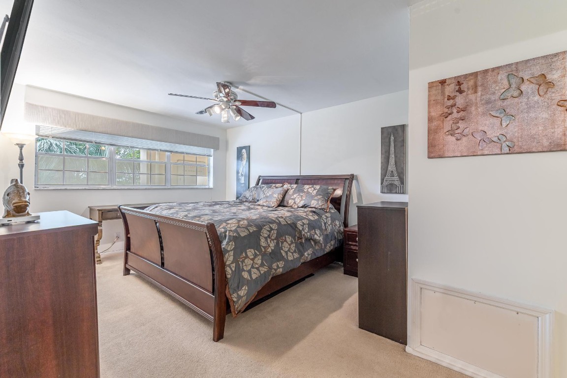 PALM AIRE - Residential