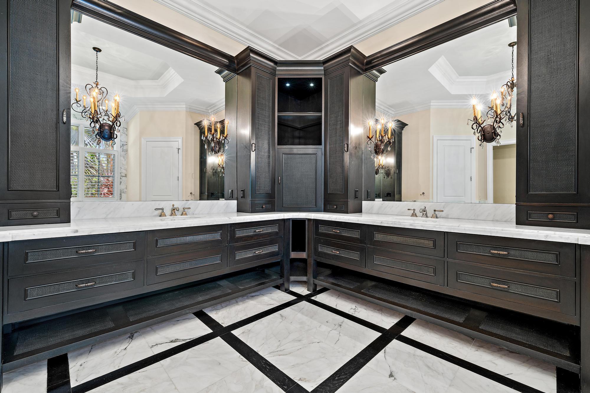 OLD MARSH GOLF CLUB - Residential