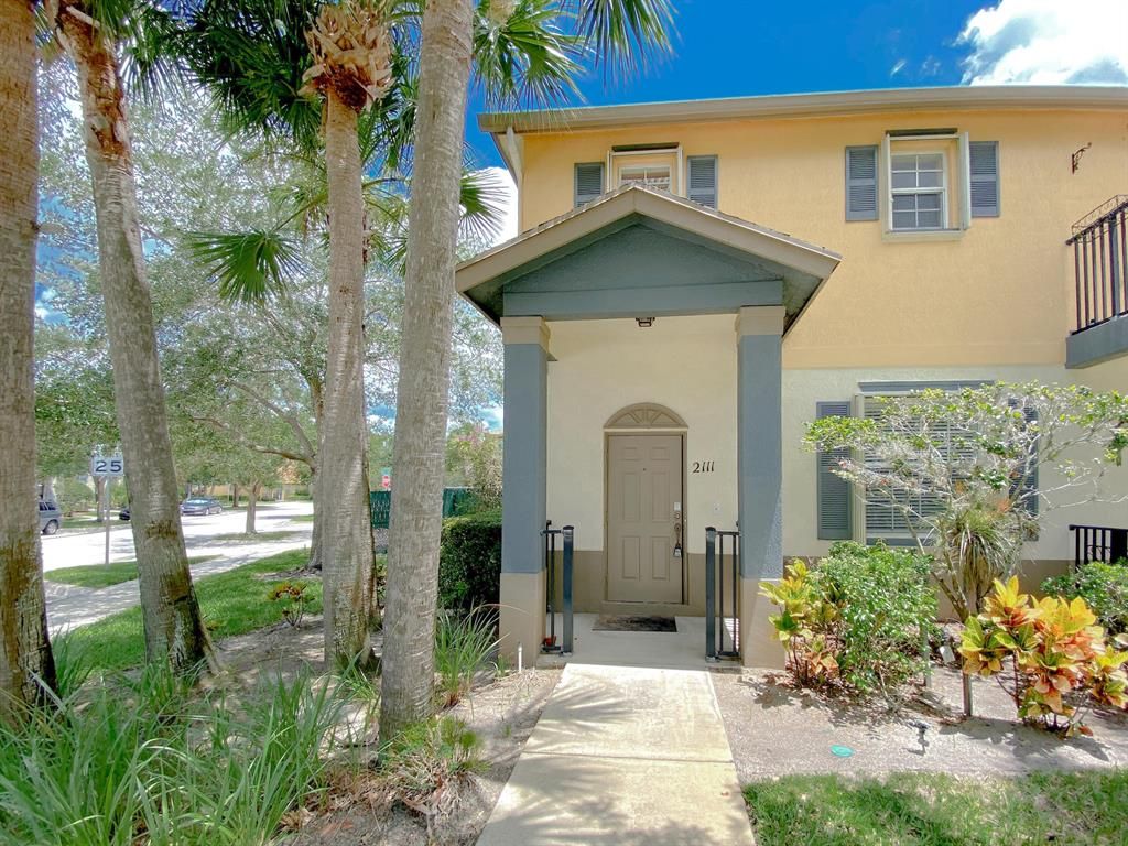 Photo of 2111 SE Destin Drive, Port Saint Lucie, FL 34952 (MLS # R10729717)