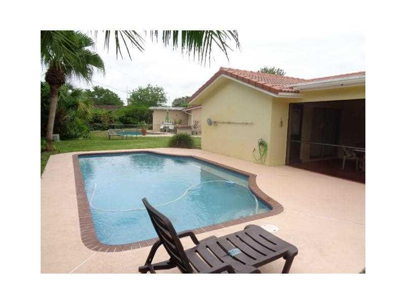 CORAL SPRINGS SUB 1 - Residential