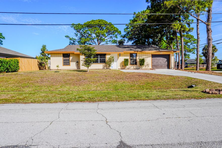 Beautiful corner lot 3 bedroom, 2 bathroom home with a brand new roof, recently serviced AC and Water heater, new light fixtures, and freshly painted to get ready for its new owner. Schedule your showing today!