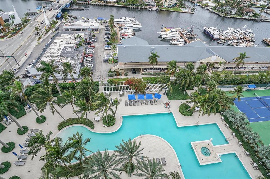 1 N Ocean Boulevard 813