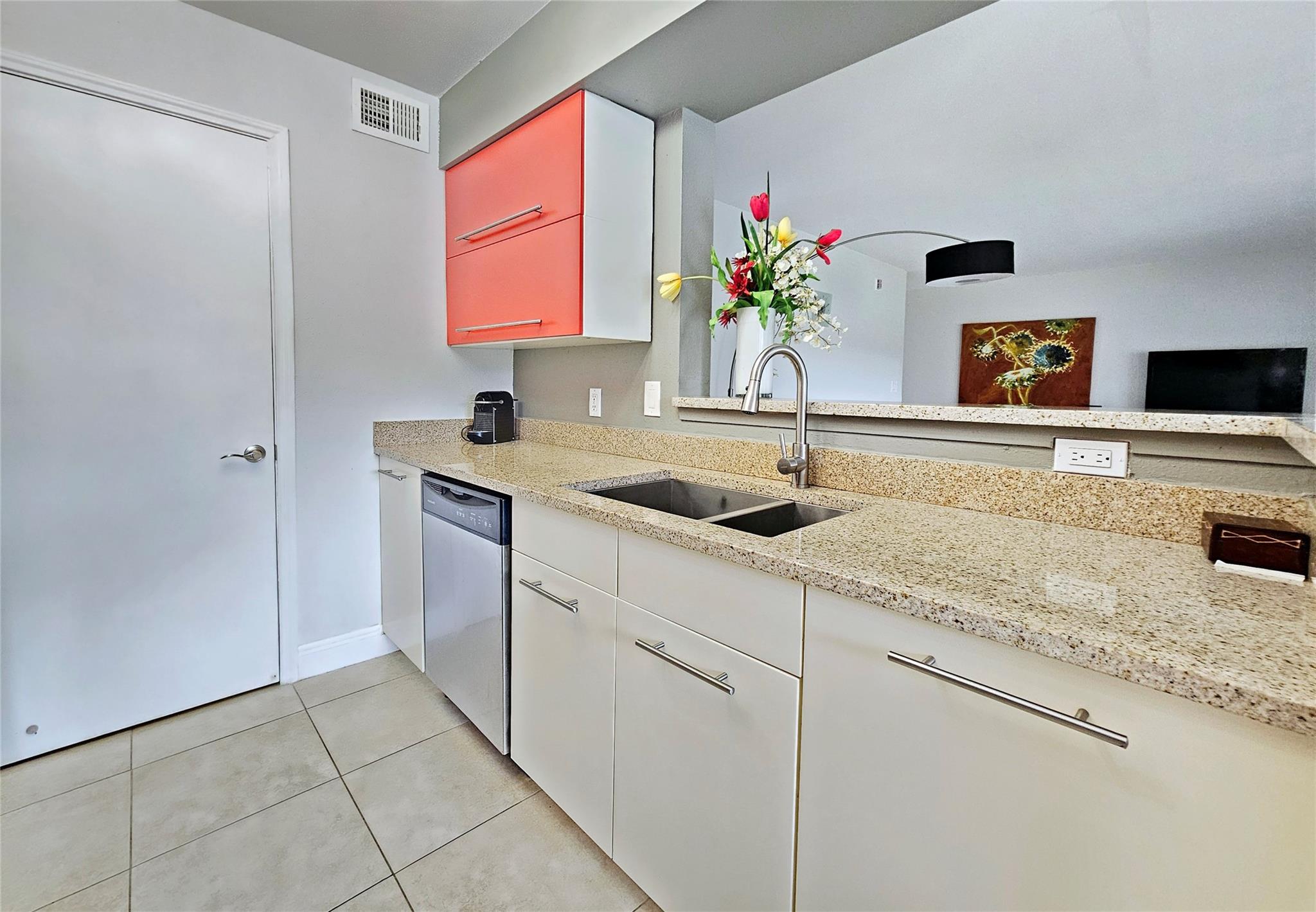 SAILBOAT POINT CONDO - Residential