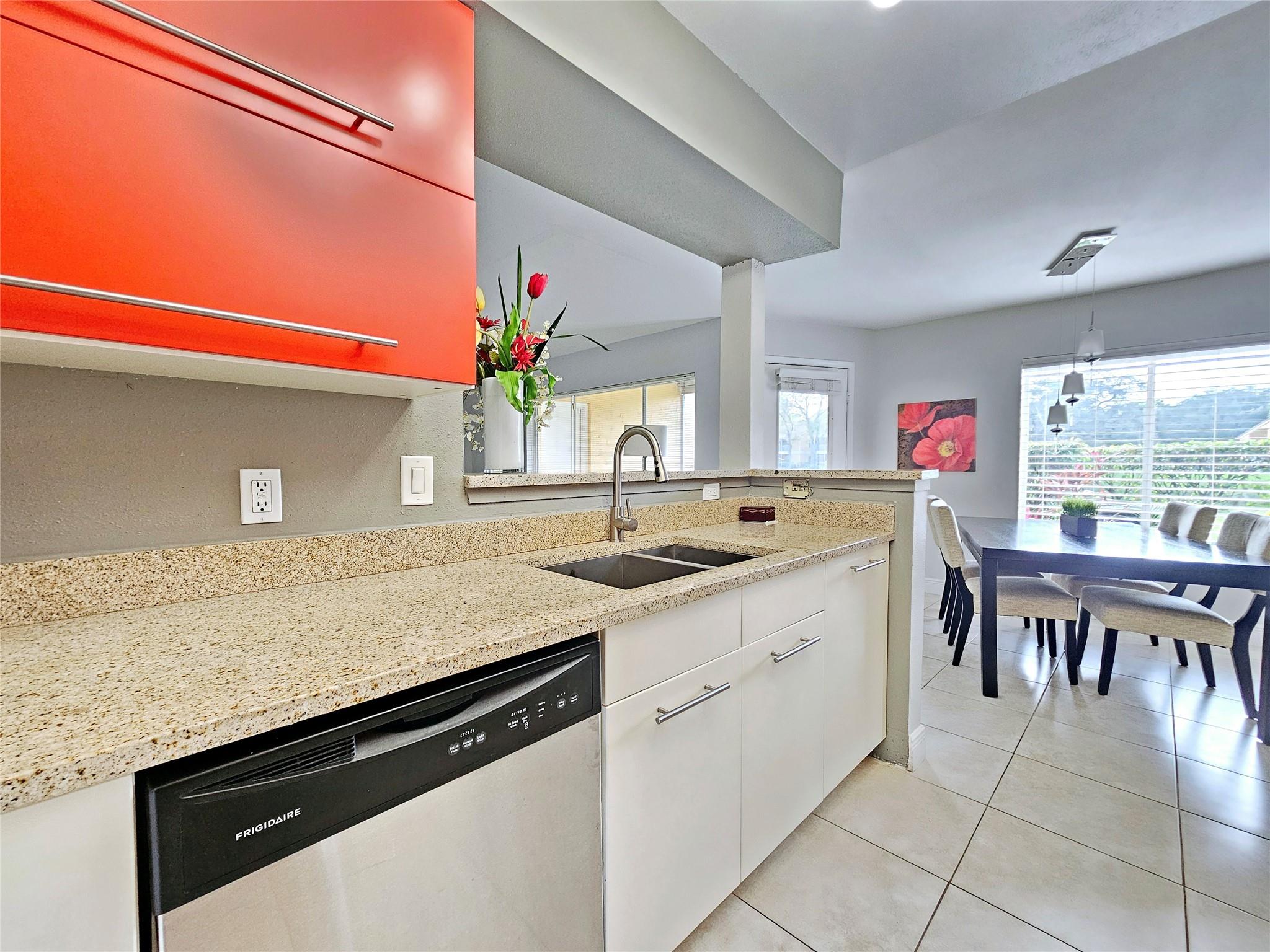 SAILBOAT POINT CONDO - Residential