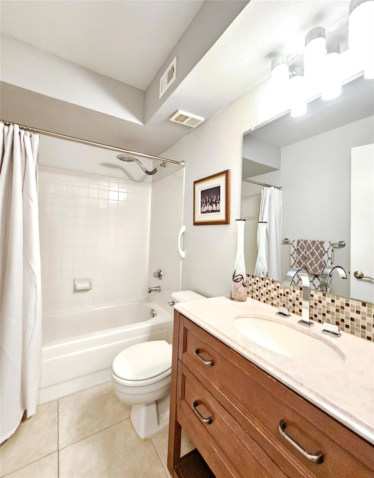 SAILBOAT POINT CONDO - Residential