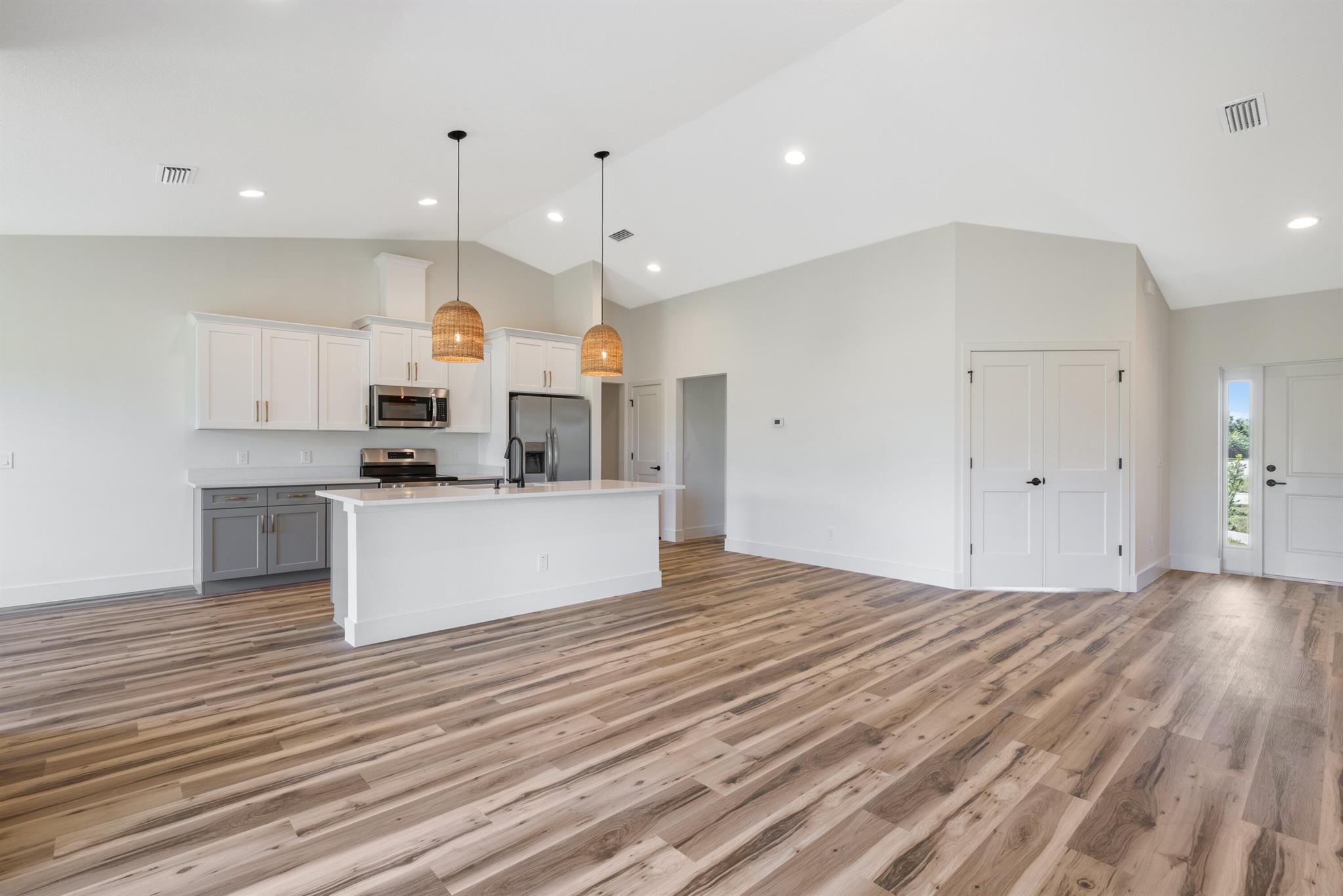 PORT MALABAR UNIT 23 - Residential Lease