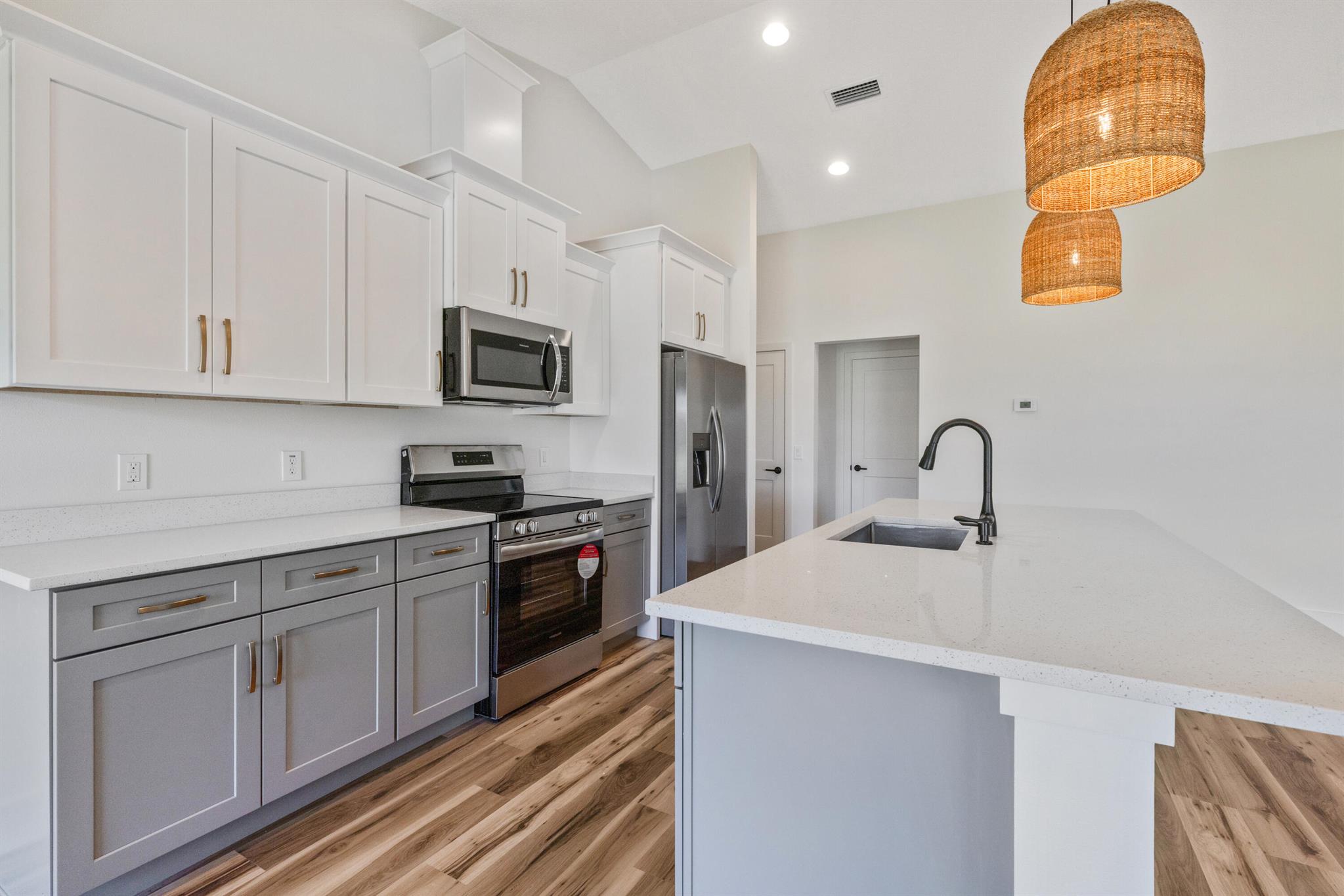 PORT MALABAR UNIT 23 - Residential Lease