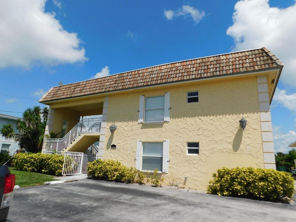 Photo of 735 Hummingbird Way #104, North Palm Beach, FL 33408 (MLS # R11025238)