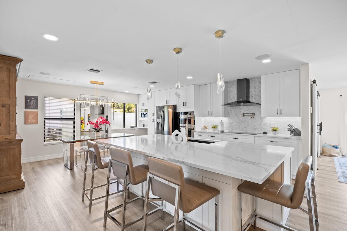 526 Linnet Circle