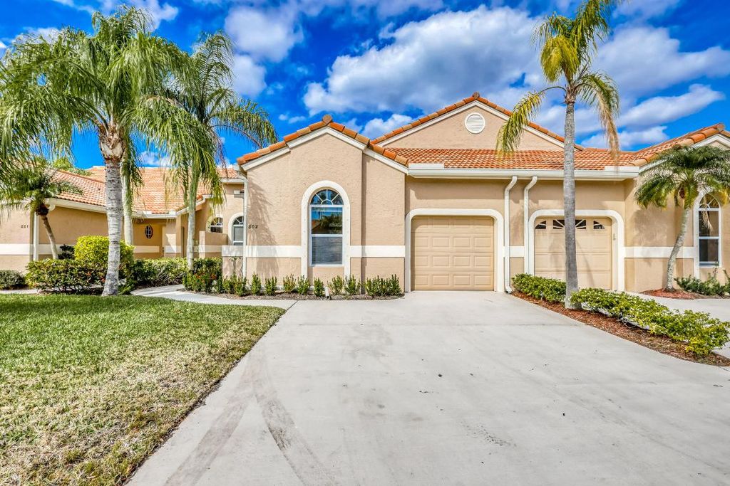 Photo of 802 Sabal Palm Lane, Palm Beach Gardens, FL 33418 (MLS # R11103967)
