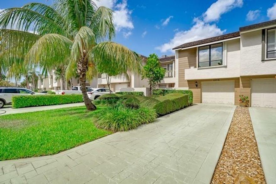 Welcome to the beautiful Ironwedge community! Enter this architecturally beautiful 3Bed/2.5 Bath townhome into a spacious living area in a open concept space. Cedar wood wall feature and wood burning fireplace. Full granite countertop kitchen equipped with Samsung stainless steel appliances, wine cooler, wood cabinetry, wet bar and snack bar. Vaulted and cathedral ceilings, crown molding. Library, Carpeted stairs, Agate porcelain tile throughout first floor. Master bed vaulted ceiling, Large closets,2 skylights, sundeck. Marble flooring in master bath with double sink vanity. Large W/D, Screened patio. New Shingle and wood Roof installed 02/2018. Enjoy the amenities of Ironwedge such as clubhouse, new saunas, Pool and Spa across from the property. Close to A+ schools, shops, restaurants.