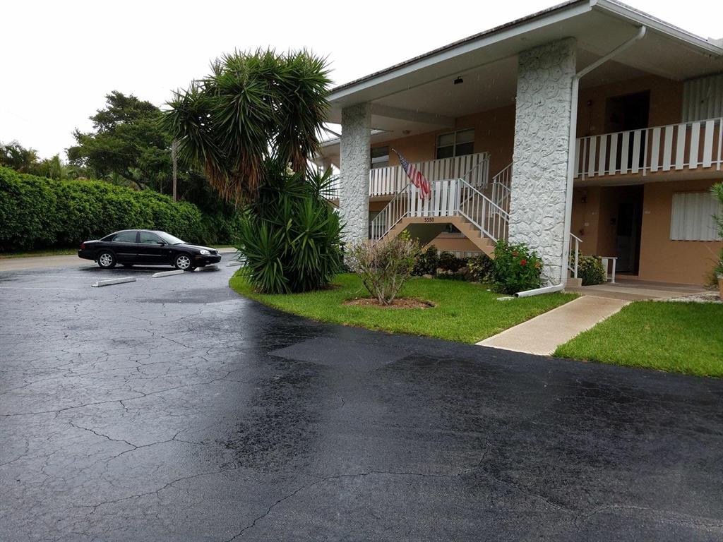 ST GEORGE HOUSE CONDO - Residential Lease