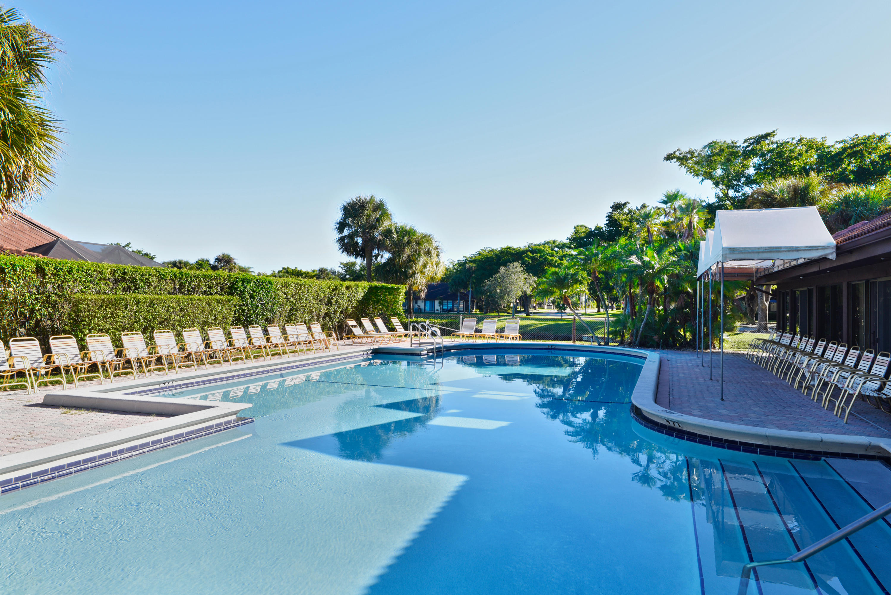 BROOKWOOD GARDENS - Residential