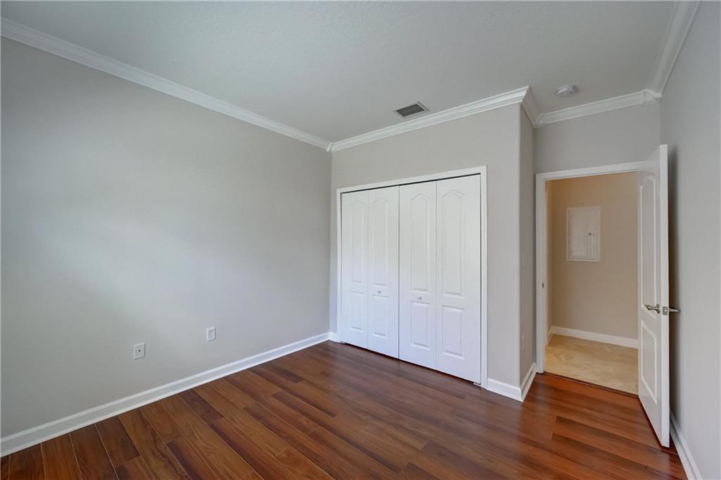 Nautica 164-36 B - Residential