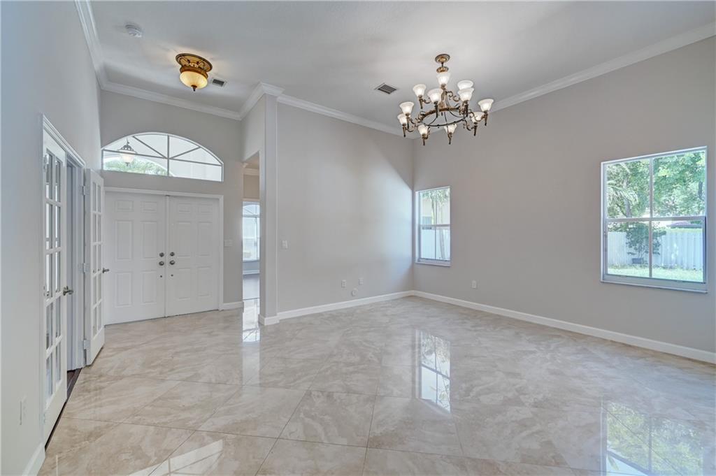 Nautica 164-36 B - Residential