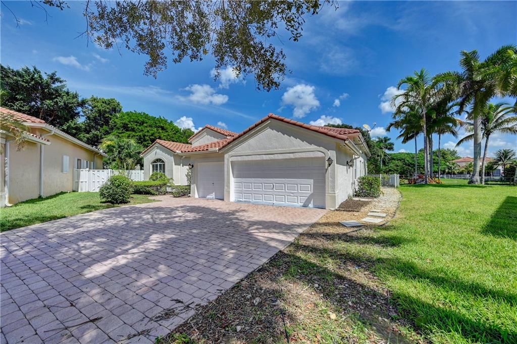 Nautica 164-36 B - Residential