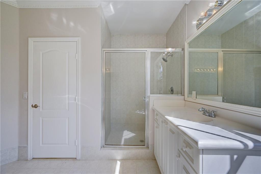 Nautica 164-36 B - Residential