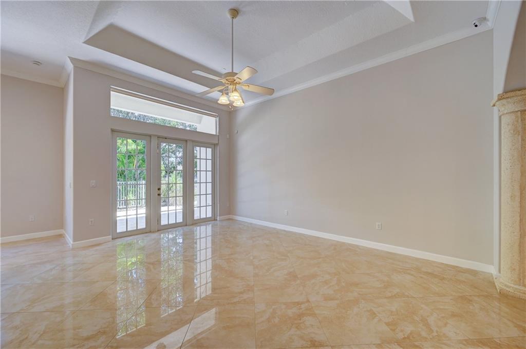 Nautica 164-36 B - Residential