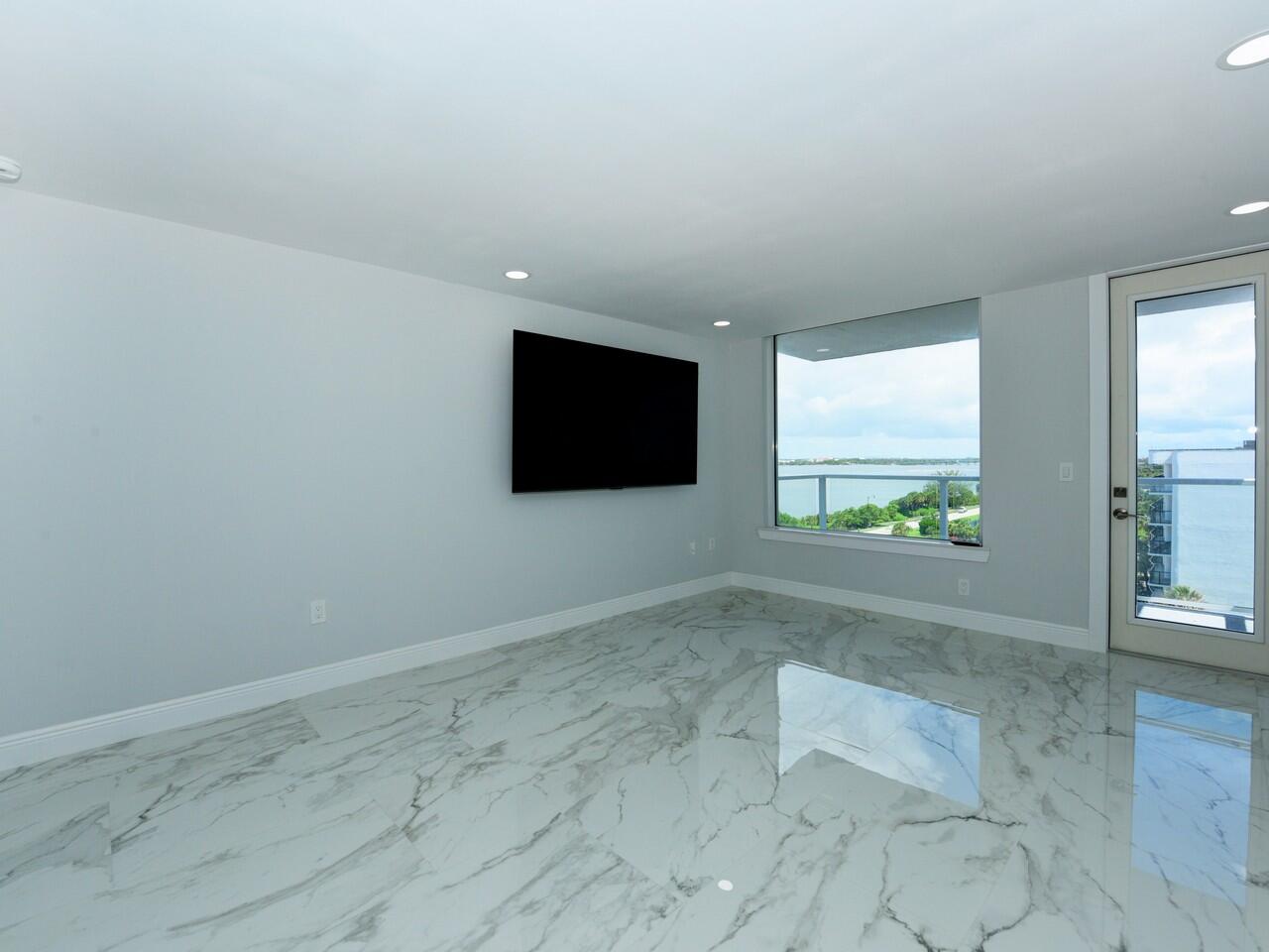 PATRICIAN OF PALM BEACH CONDO - Residential