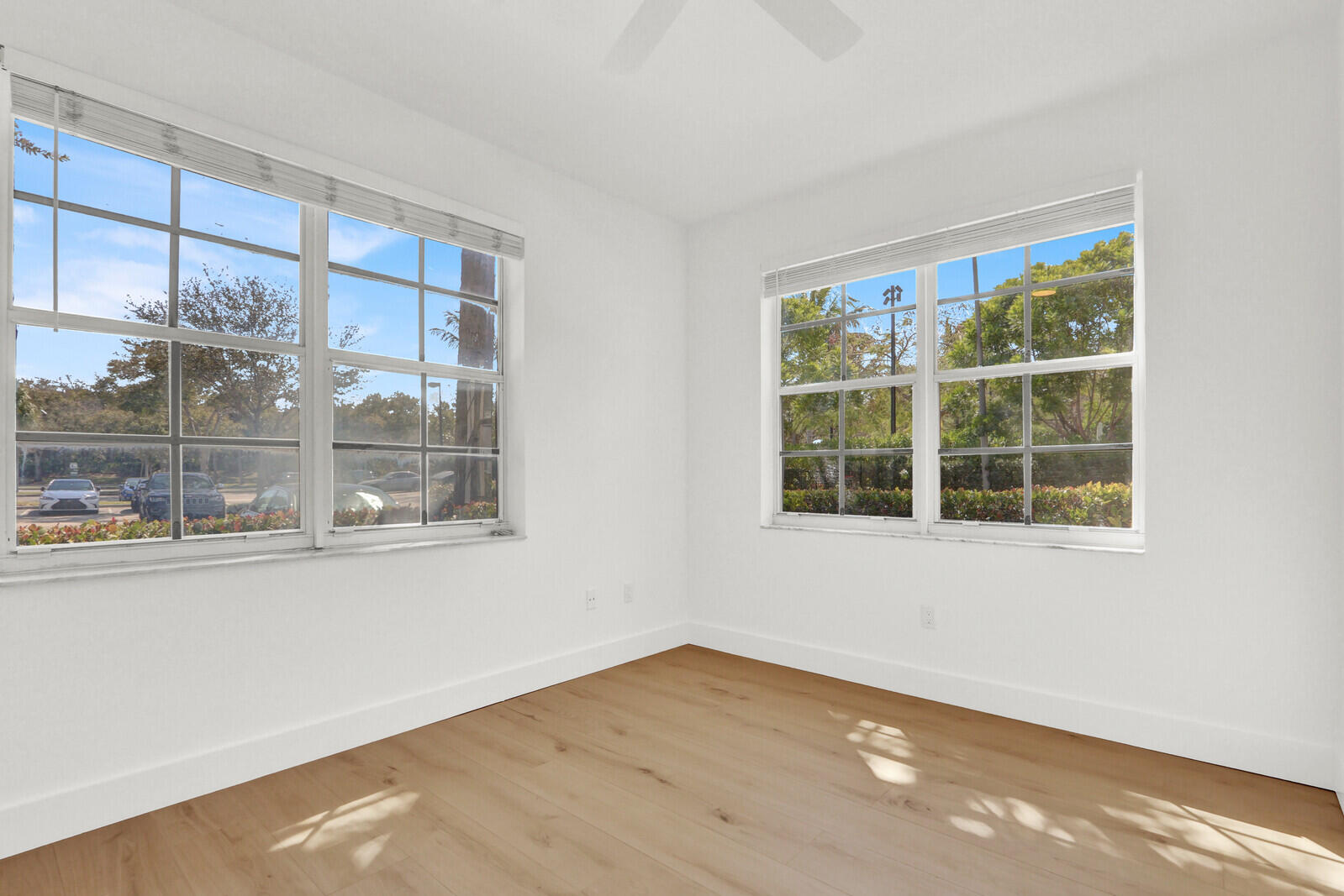 VILLAGE AT ABACOA CONDO - Residential Lease