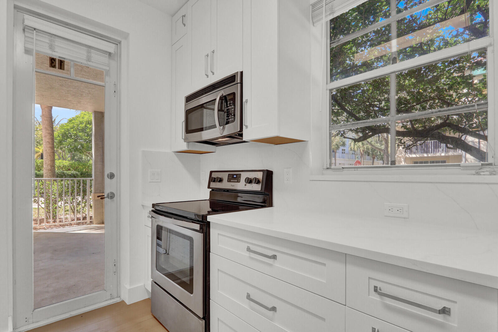 VILLAGE AT ABACOA CONDO - Residential Lease