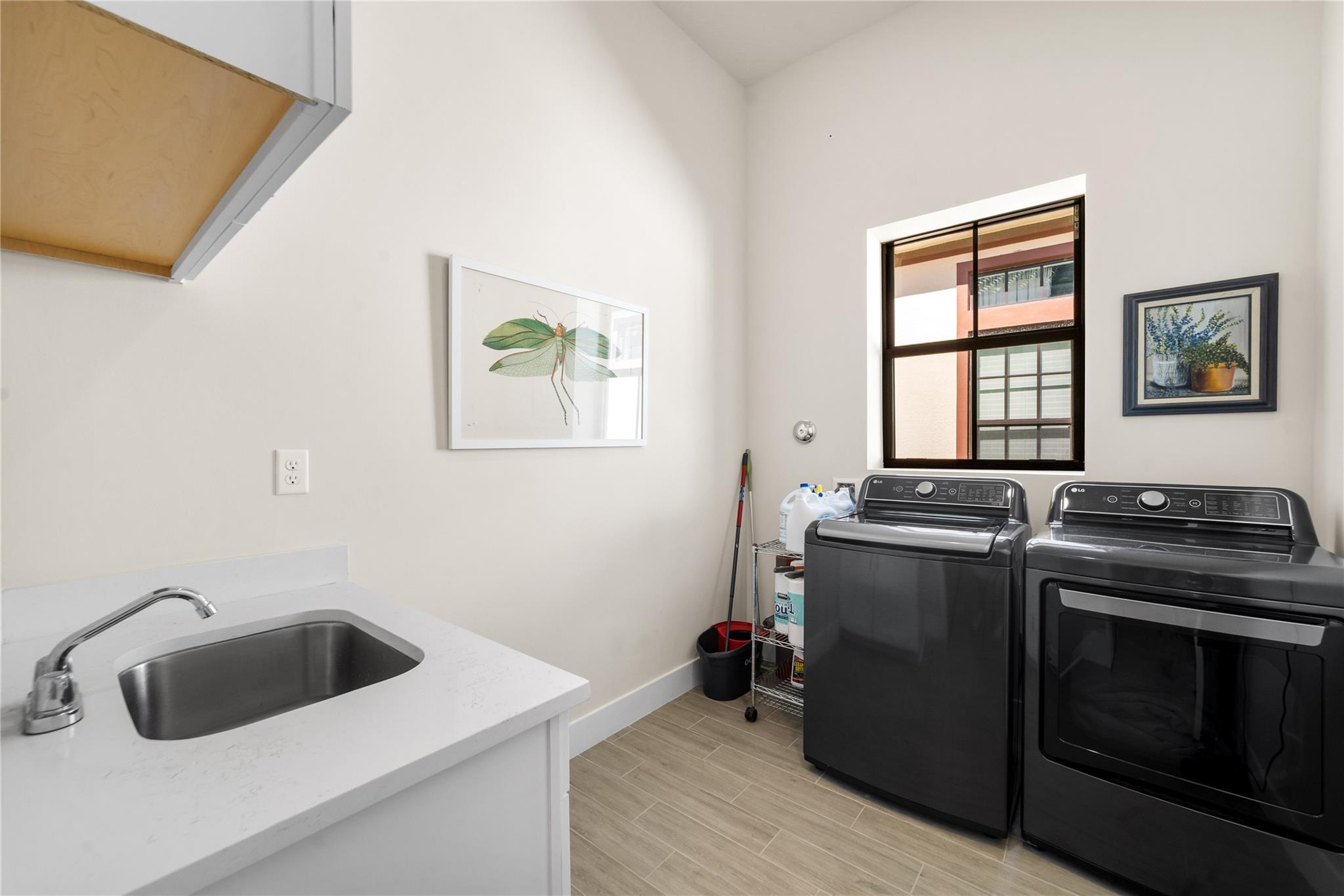 The Falls at Parkland - Residential