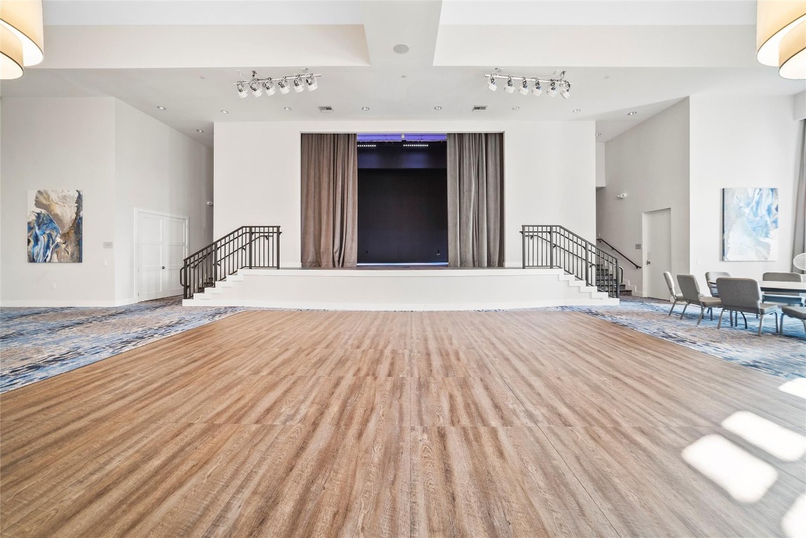 The Falls at Parkland - Residential