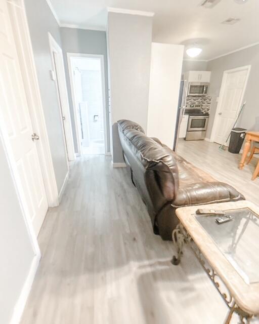 219 W 27th Street