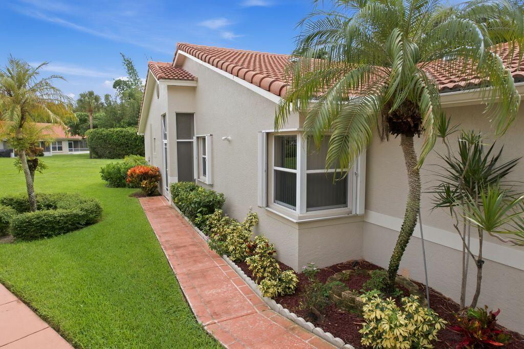 Photo of 94 SAUSALITO Circle, Boynton Beach, FL 33436 (MLS # B26080261)