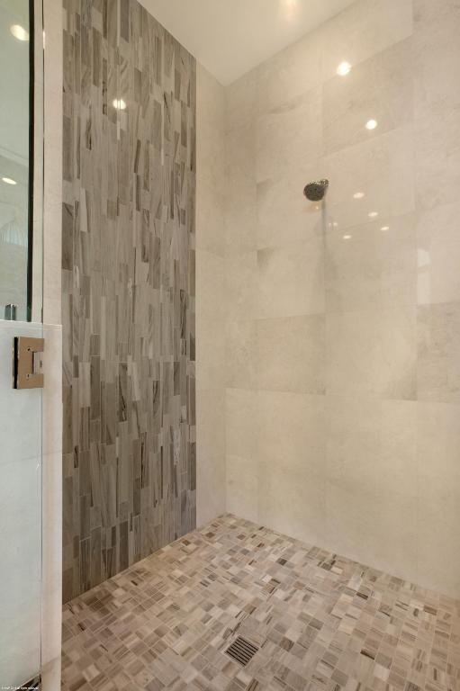 OLD PALM - Residential