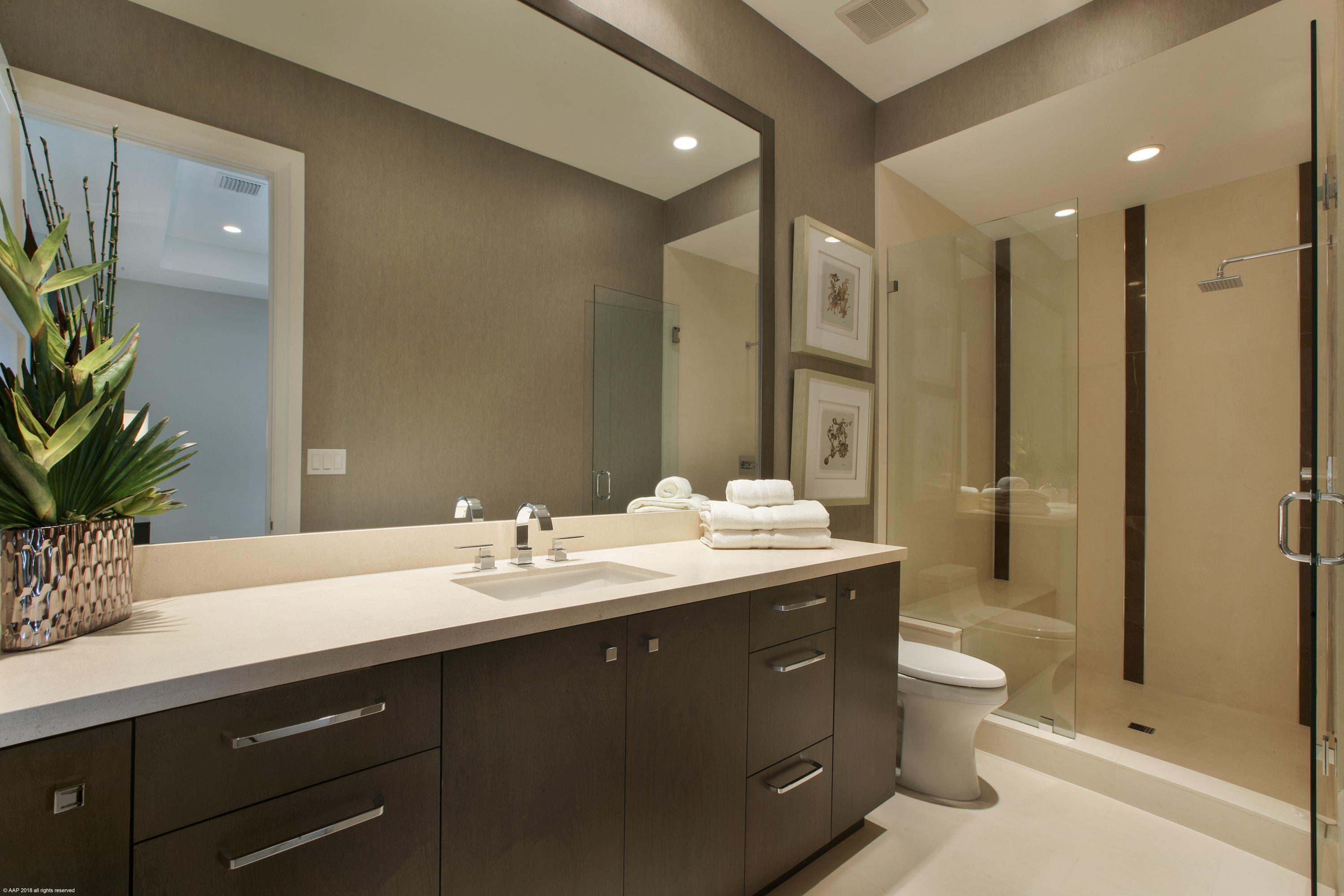 OLD PALM - Residential