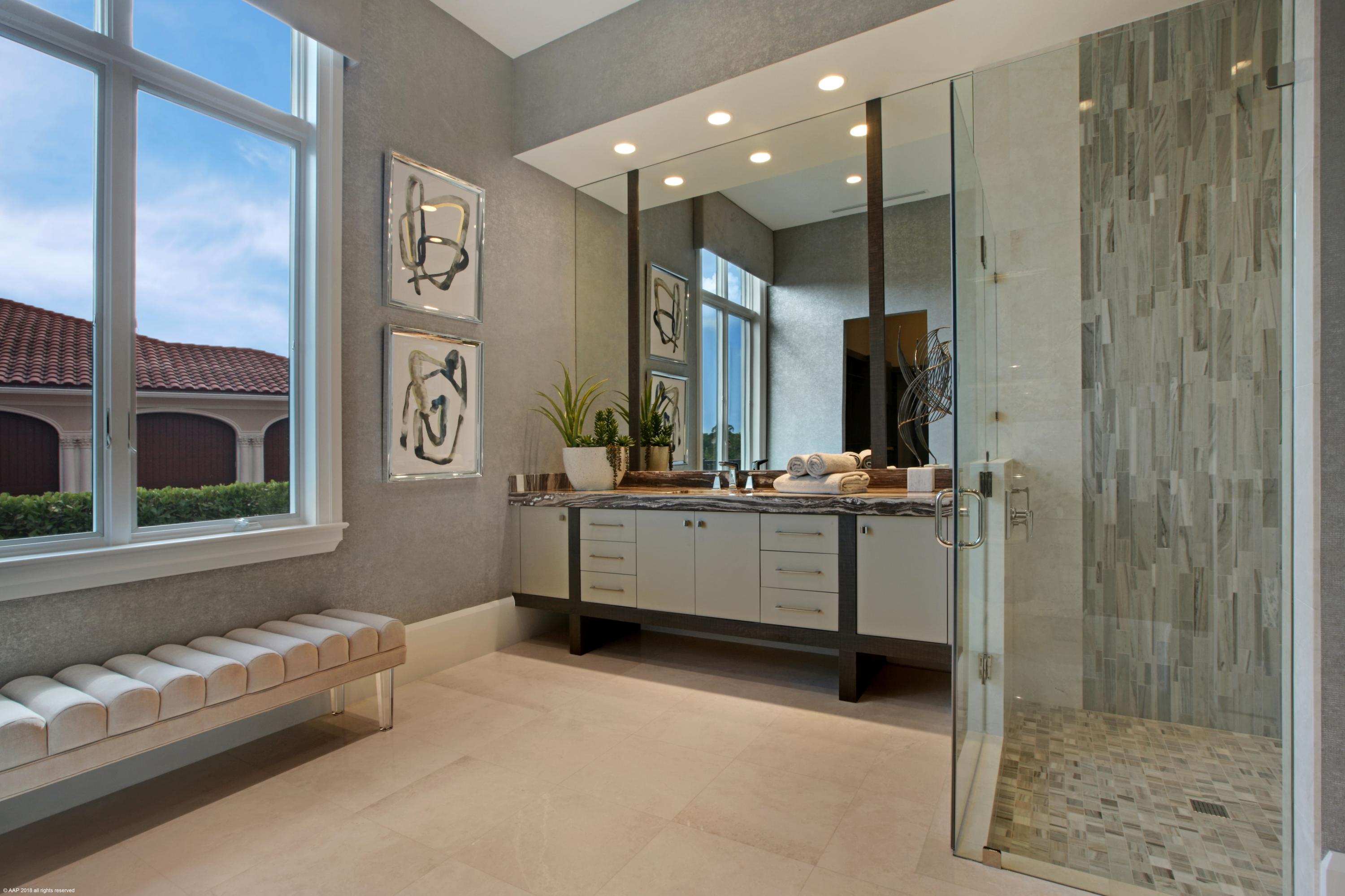 OLD PALM - Residential