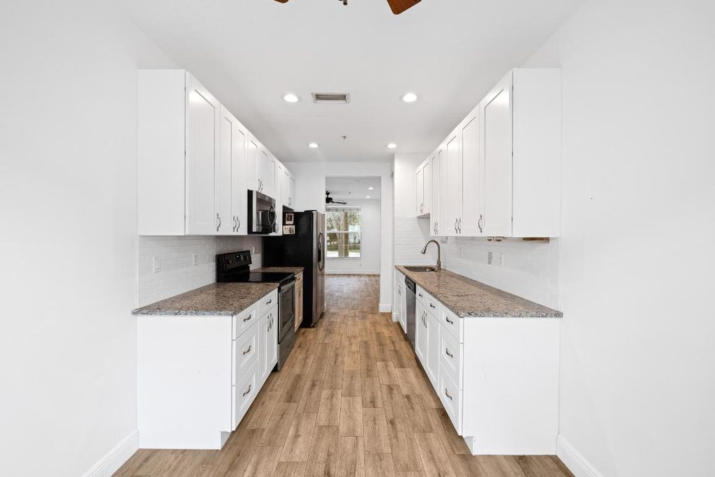 Photo of 4305 Parkside Drive, Jupiter, FL 33458 (MLS # R10946857)