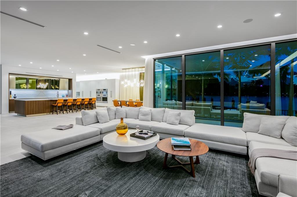 Riviera - Residential