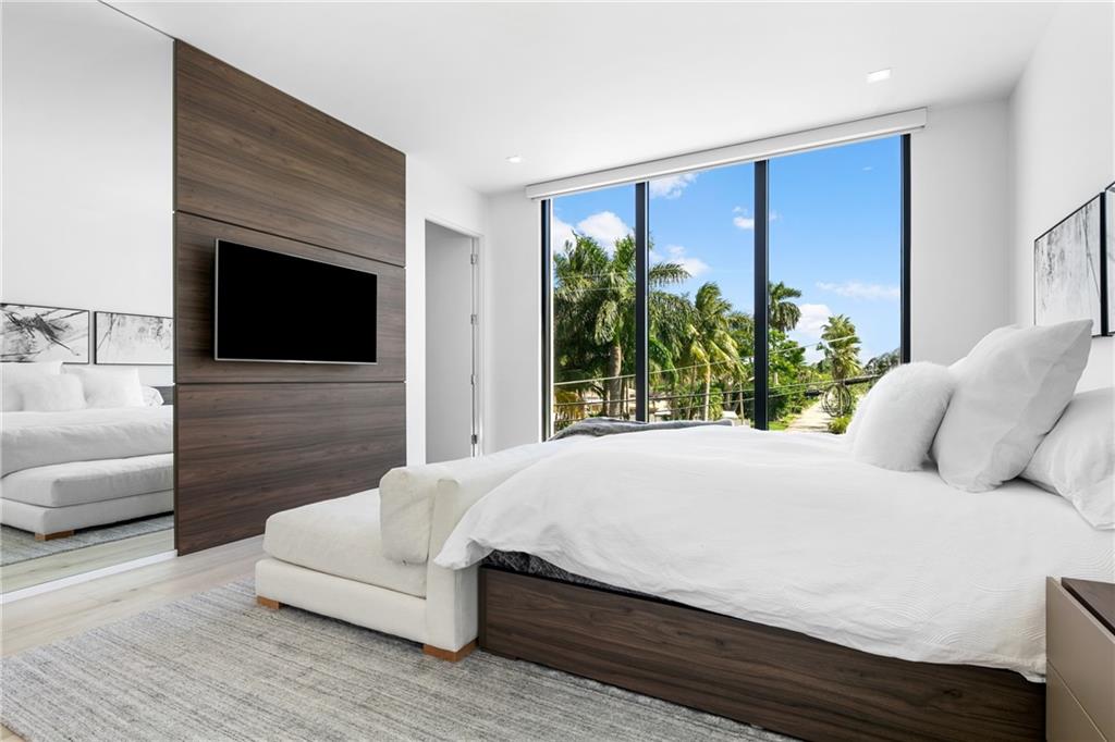 Riviera - Residential