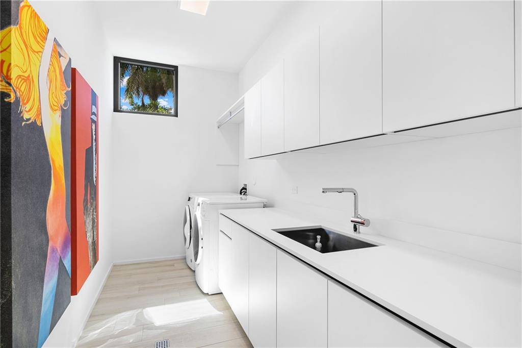 Riviera - Residential